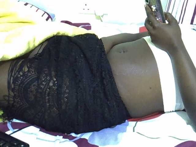 Ebonysonya2 live cam on BongaCams
