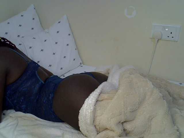 Ebonysonya2 live cam on BongaCams