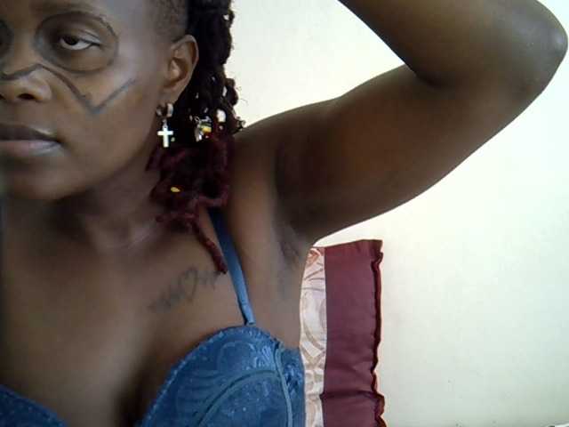 Ebonysonya2