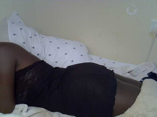 Ebonysonya2 live cam on BongaCams