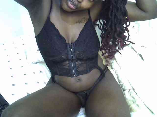 Ebonysonya2