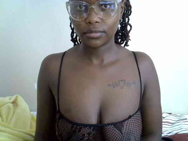 Ebonysonya2