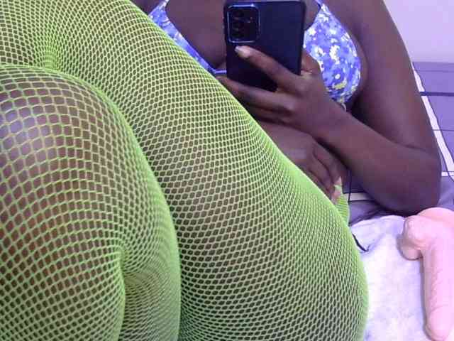 Sweetsonya2 webcam