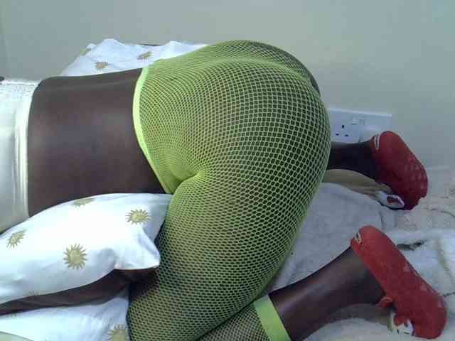 Sweetsonya2 webcam
