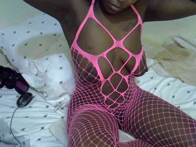Ebonysonya2
