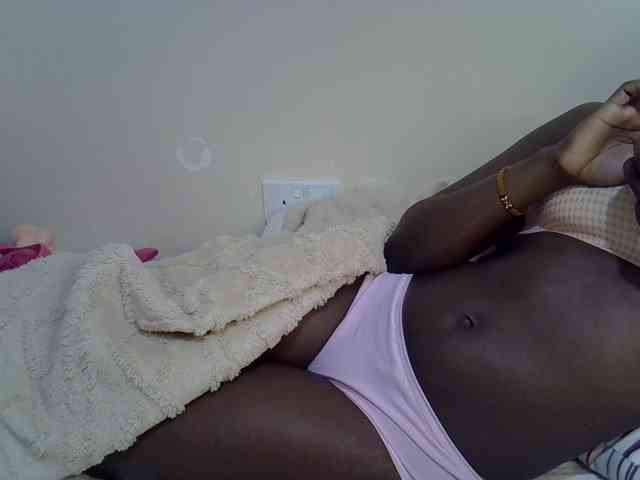 Ebonysonya2