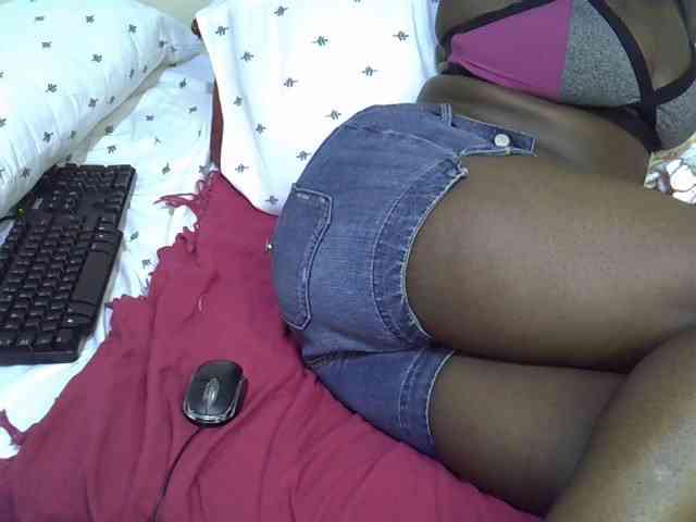 Sweetsonya2 webcam