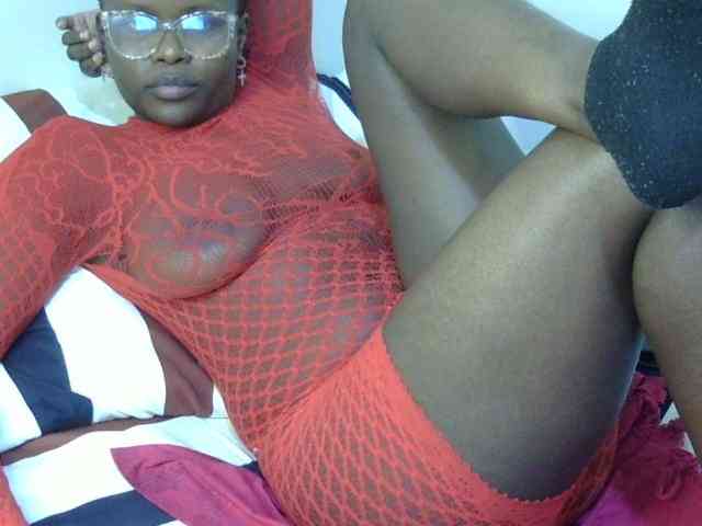 Ebonysonya2