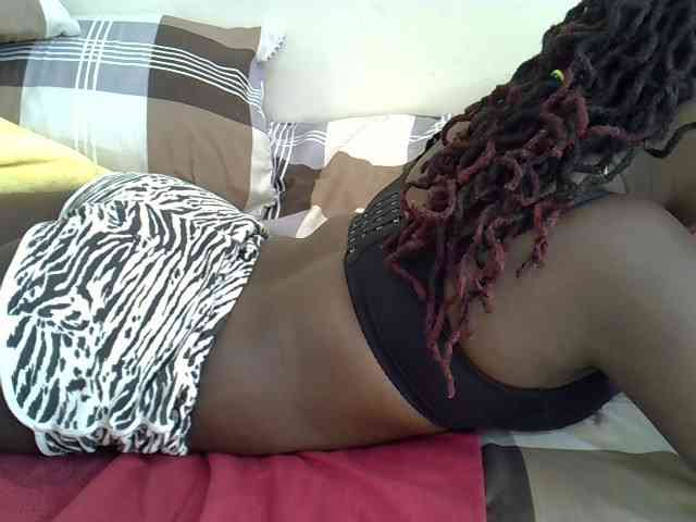 Ebonysonya2