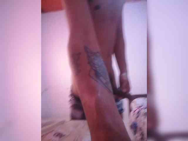 blacklatin2 Live Webcam on BongaCams
