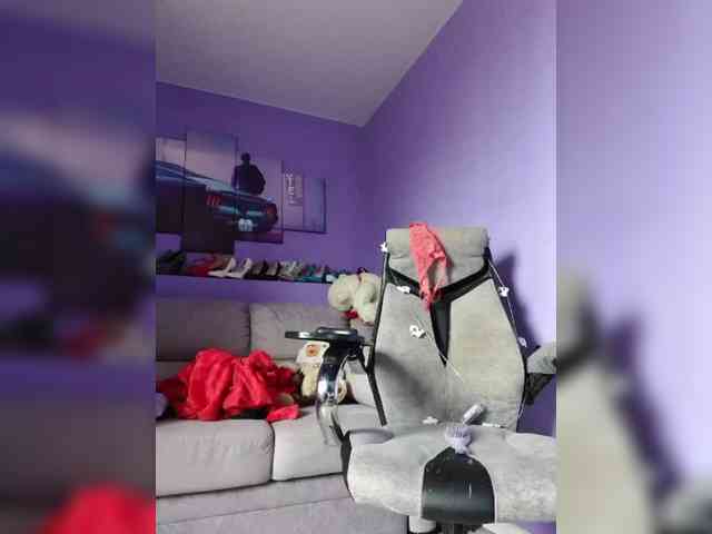 analiMilana webcam