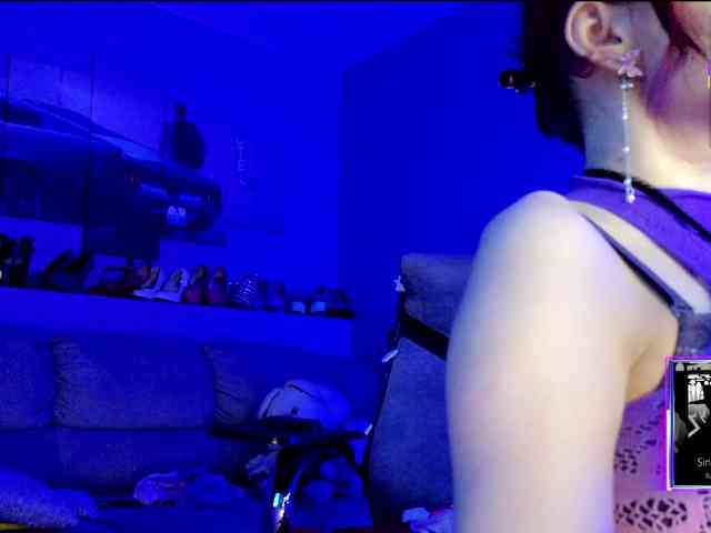 analiMilana webcam
