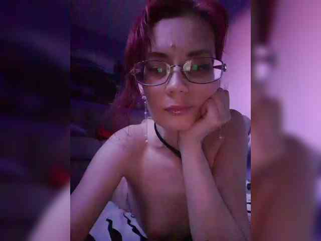 analiMilana webcam