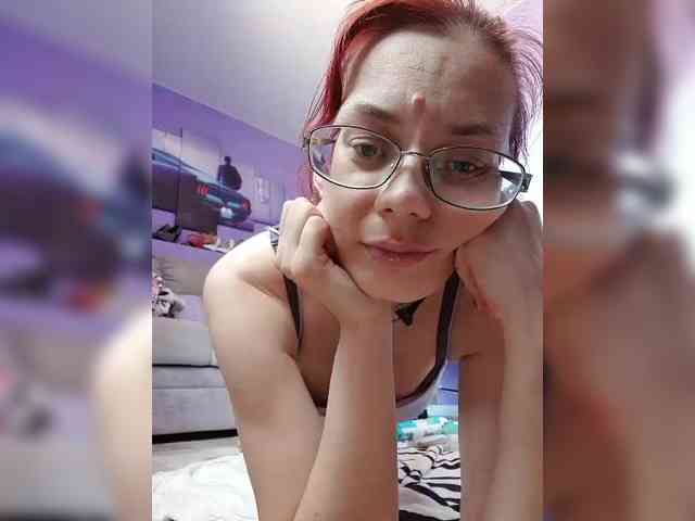 analiMilana webcam