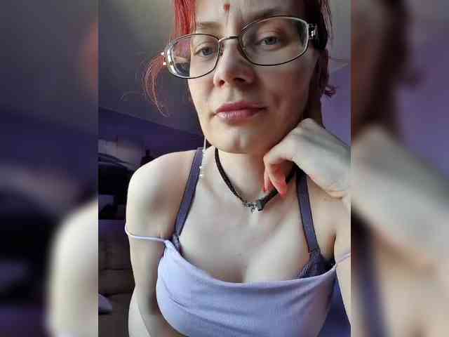 analiMilana webcam