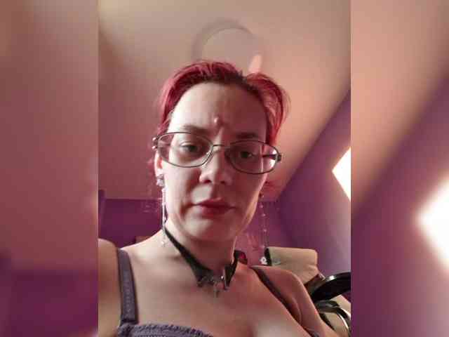 analiMilana webcam
