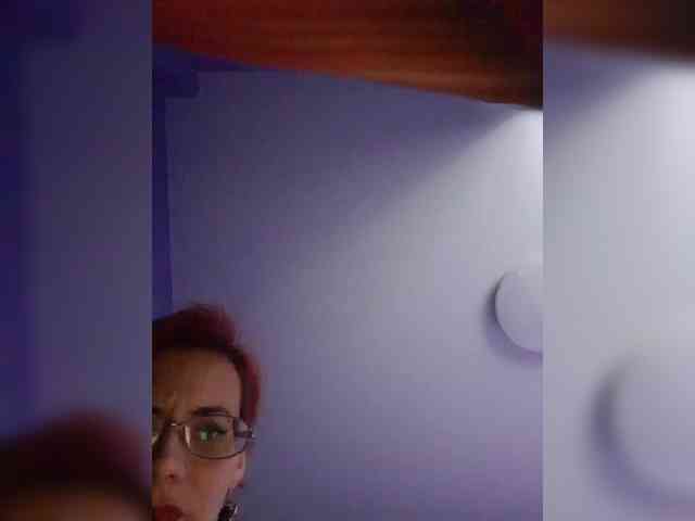 analiMilana webcam