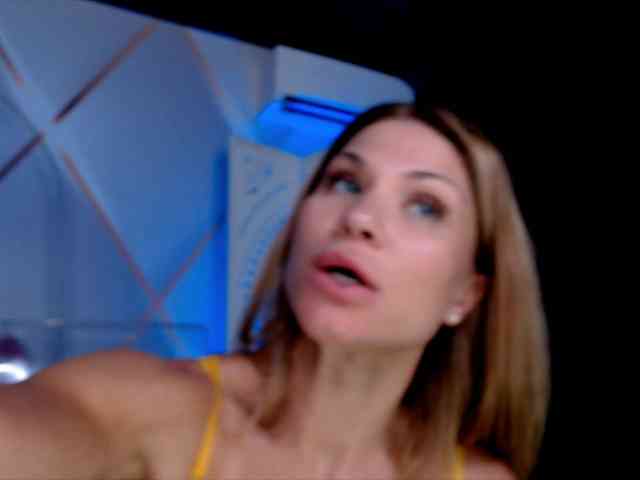OksanaOcean webcam