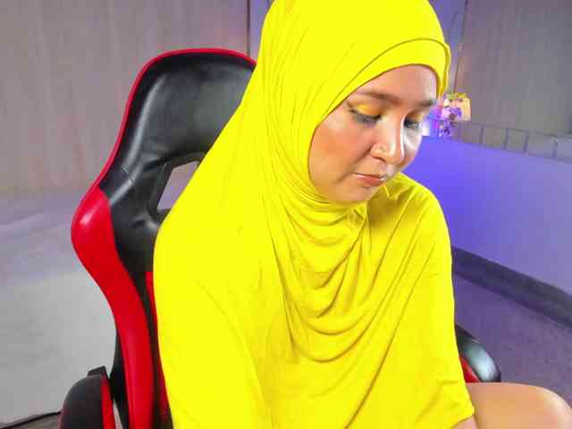 Hijab-Sami webcam