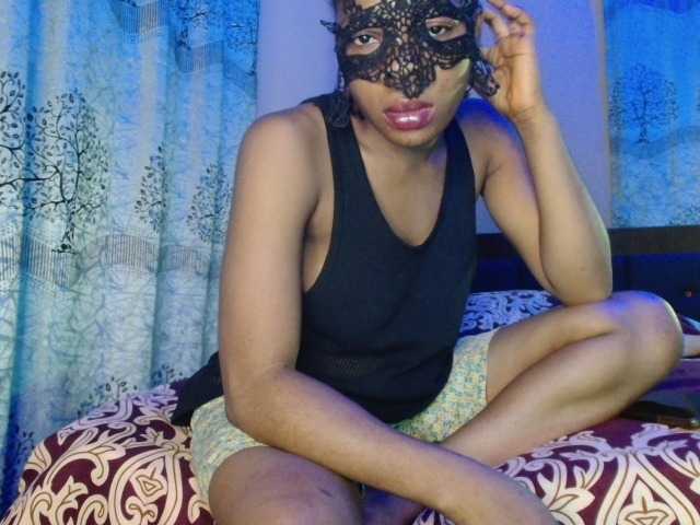 Joygiver01 live cam on BongaCams
