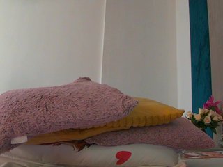 Foxxxy-MILF Porn Show