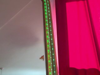 Foxxxy-MILF Porn Show