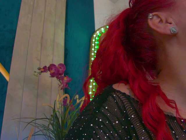 Foxxxy-MILF