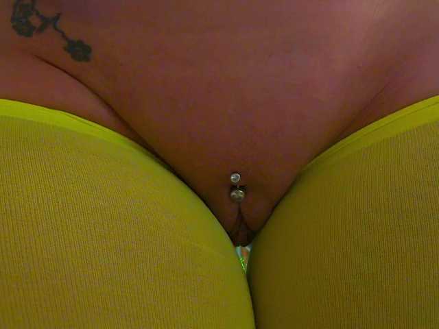 Foxxxy-MILF