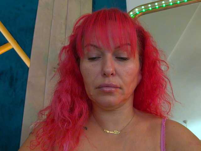 Foxxxy-MILF