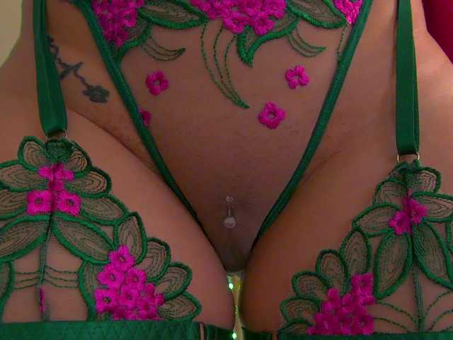 Foxxxy-MILF