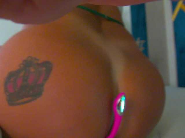 Foxxxy-MILF