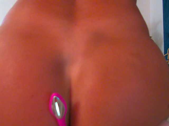 Foxxxy-MILF live cam on BongaCams