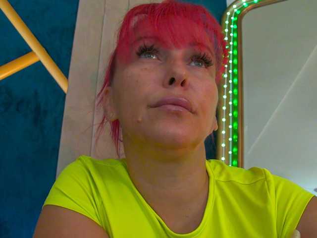 Foxxxy-MILF