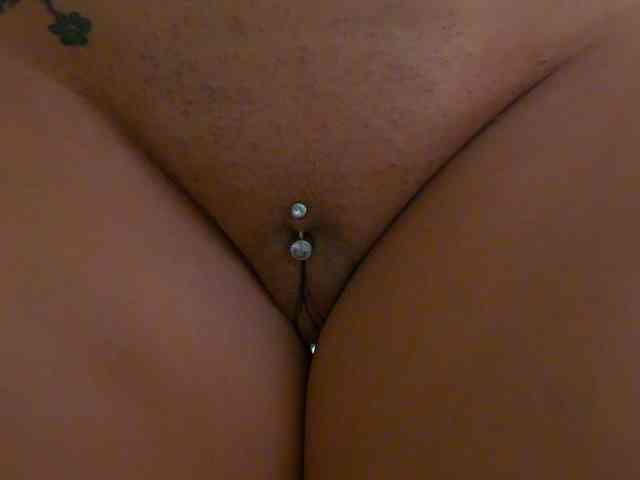Model: Foxxxy-MILF