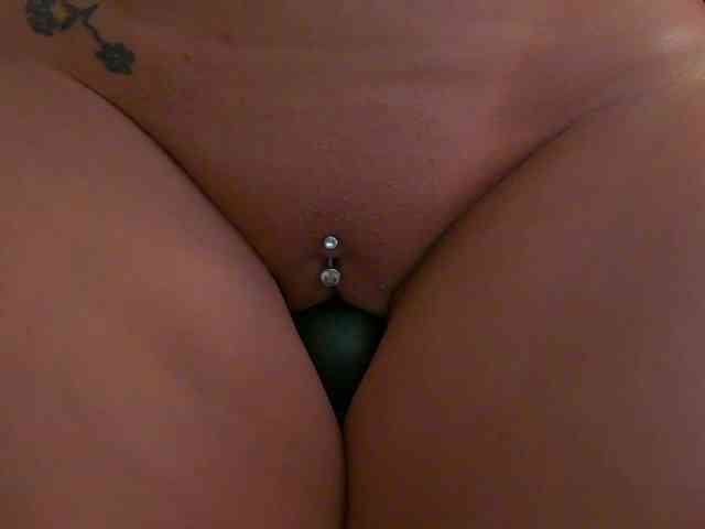 Foxxxy-MILF webcam