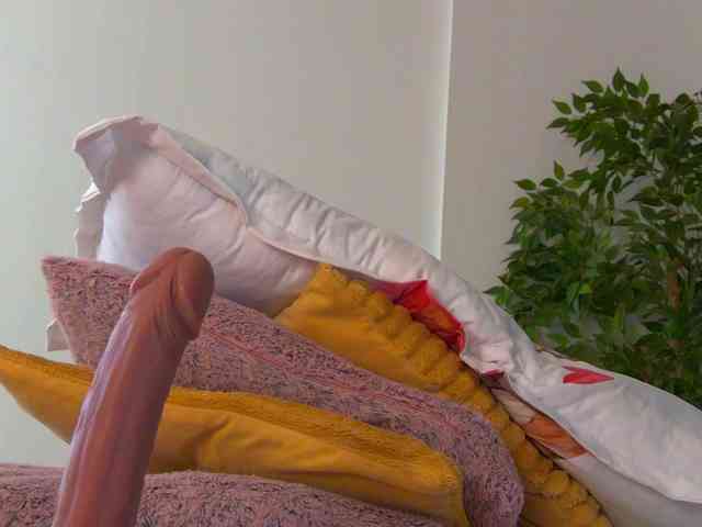 Foxxxy-MILF webcam