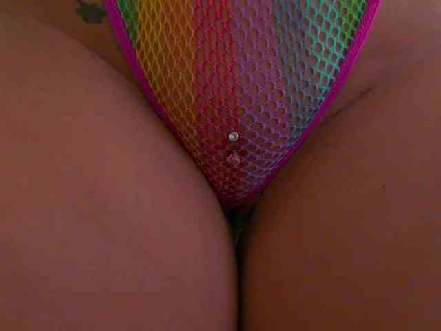 Foxxxy-MILF