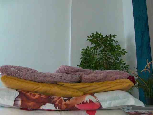 Foxxxy-MILF webcam