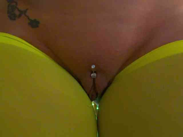 Model: Foxxxy-MILF