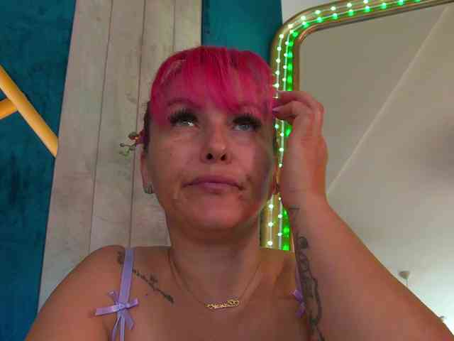 Foxxxy-MILF