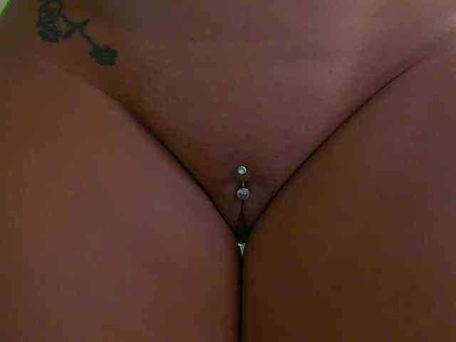 Foxxxy-MILF webcam