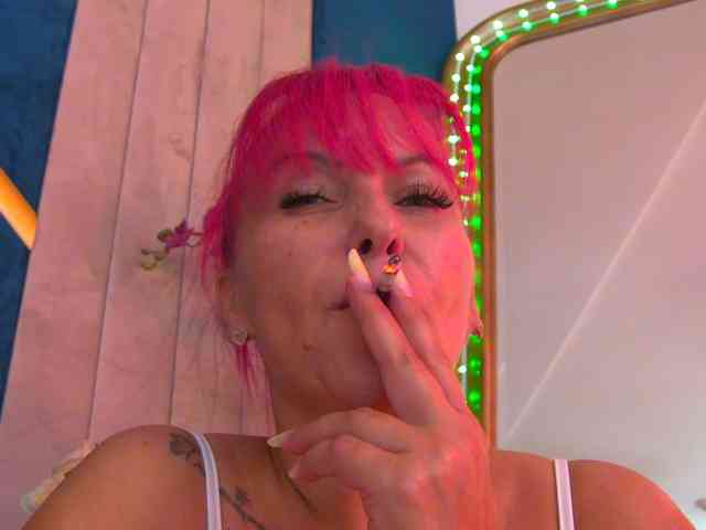 Foxxxy-MILF