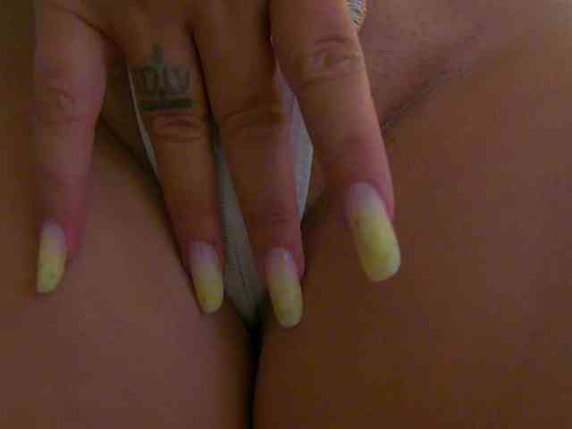 foxxxy-milf's live room