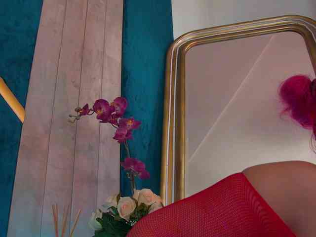 Foxxxy-MILF webcam