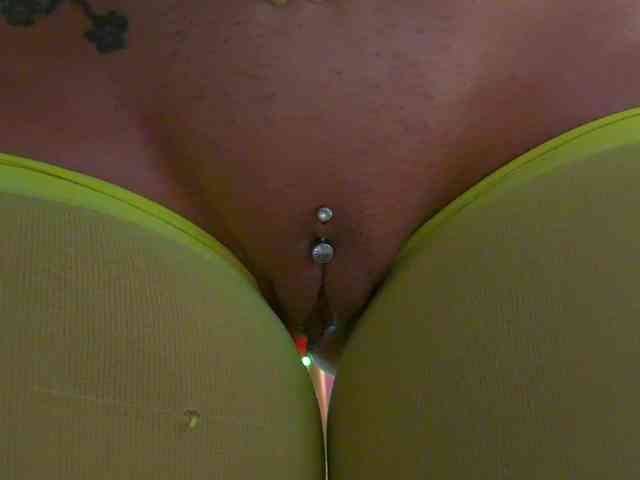 Foxxxy-MILF webcam
