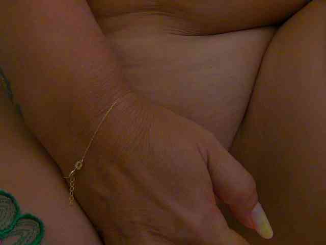 Foxxxy-MILF