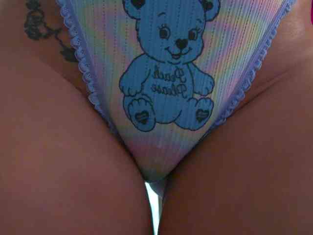 Foxxxy-MILF
