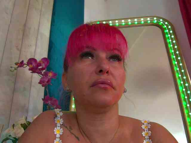 Foxxxy-MILF