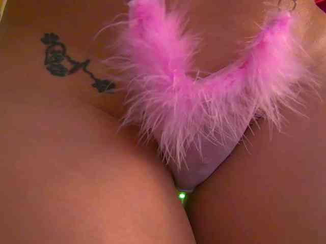 Foxxxy-MILF webcam