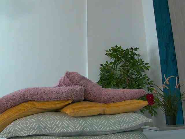 Foxxxy-MILF Foxxxy-MILF